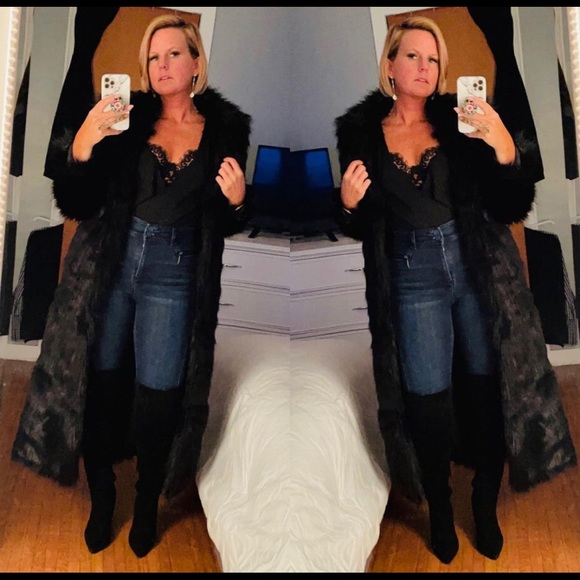 Meet your Posher, Katherine - Picture 1 of 1